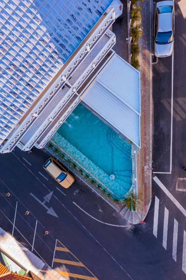 Hotel Recanto Do Rouxinol ピラトゥバ エクステリア 写真
